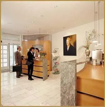 Hotel Am Rathaus Augsbourg 3*,